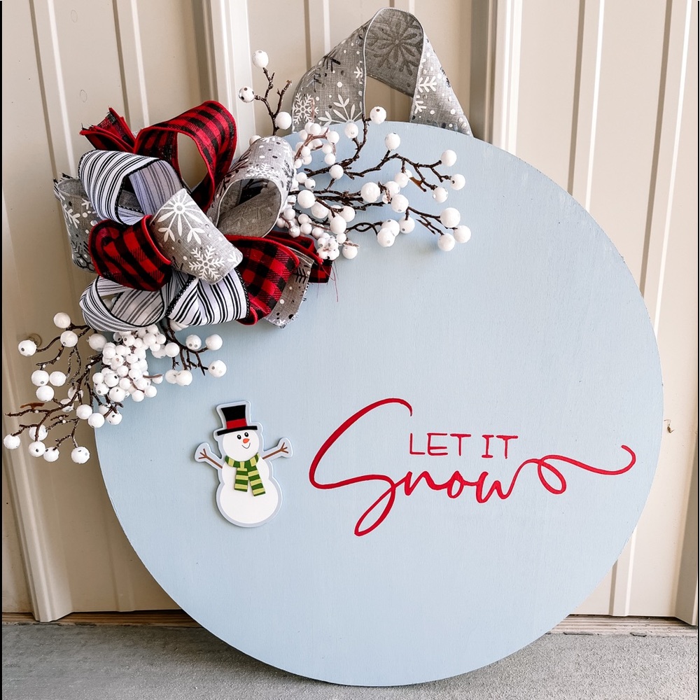 20” Christmas door hanger